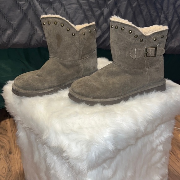 BearPaw Shoes - Olive Green Studded Boots Bear Paw